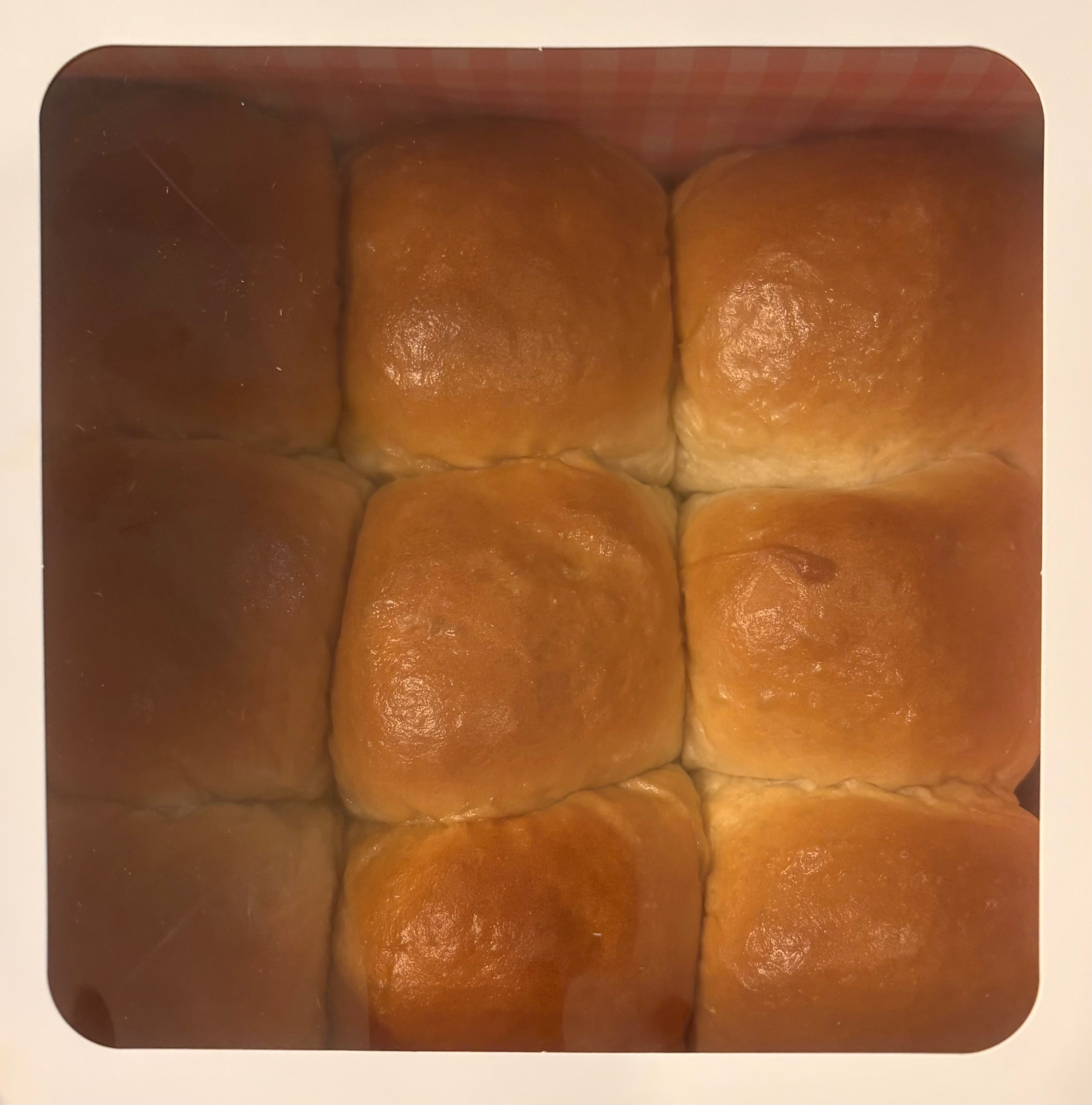 Honey Wheat Dinner Rolls (1 Dozen)