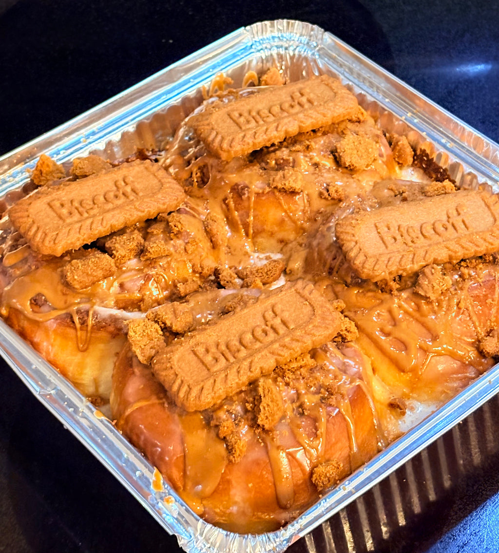 Cookie Butter Cinnamon Rolls